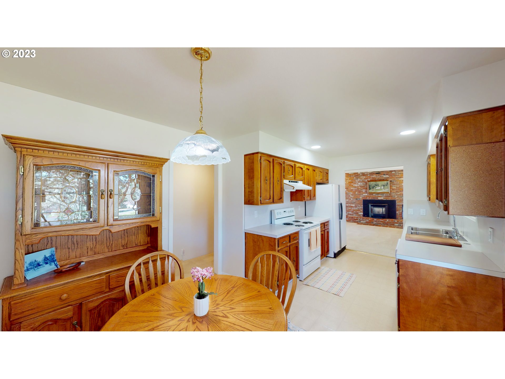 17248 North Bank Road Roseburg, OR 97470 - Photo 16 of 46 Gallery Image 16