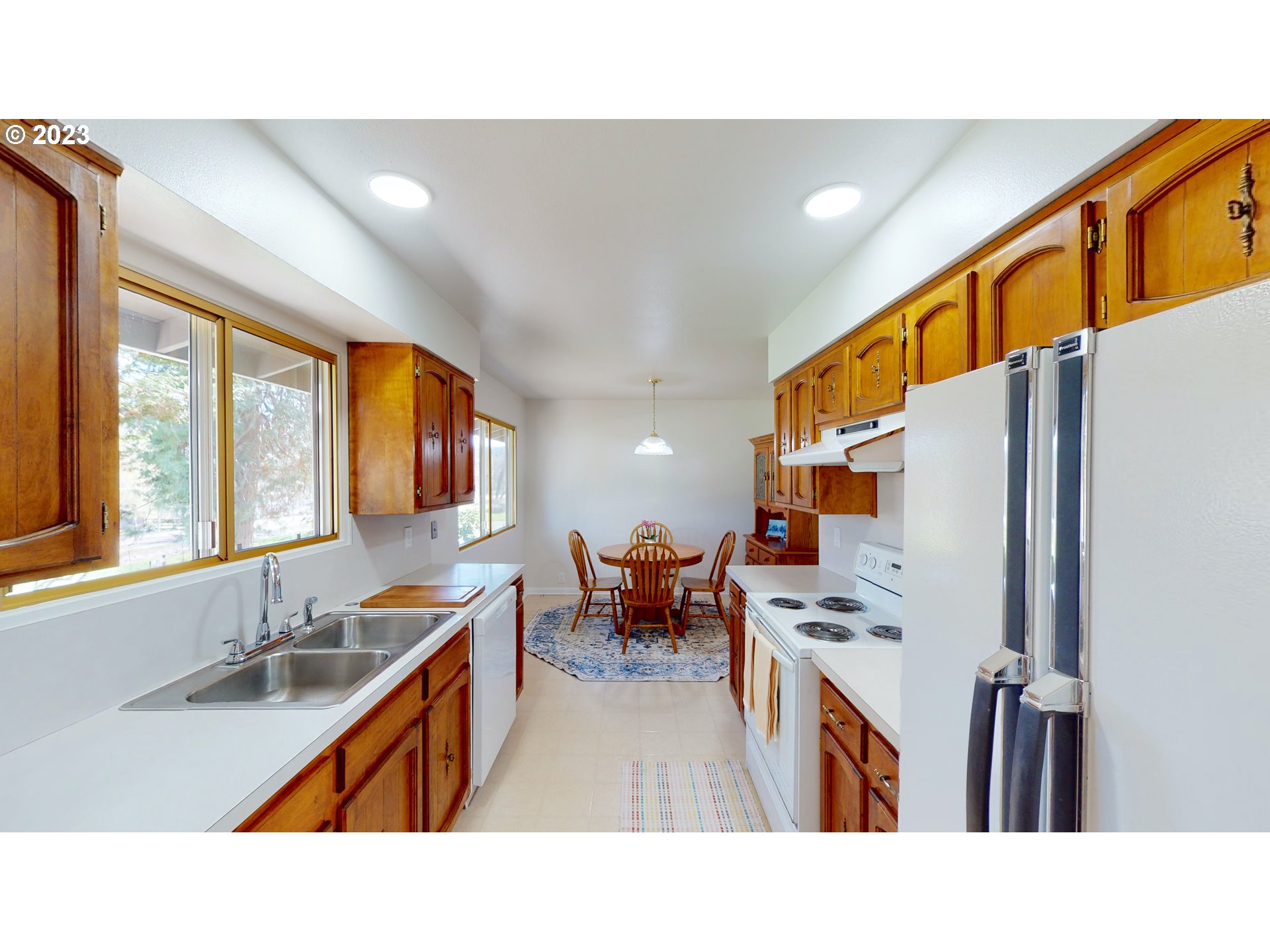 17248 North Bank Road Roseburg, OR 97470 - Photo 19 of 46 Gallery Image 19