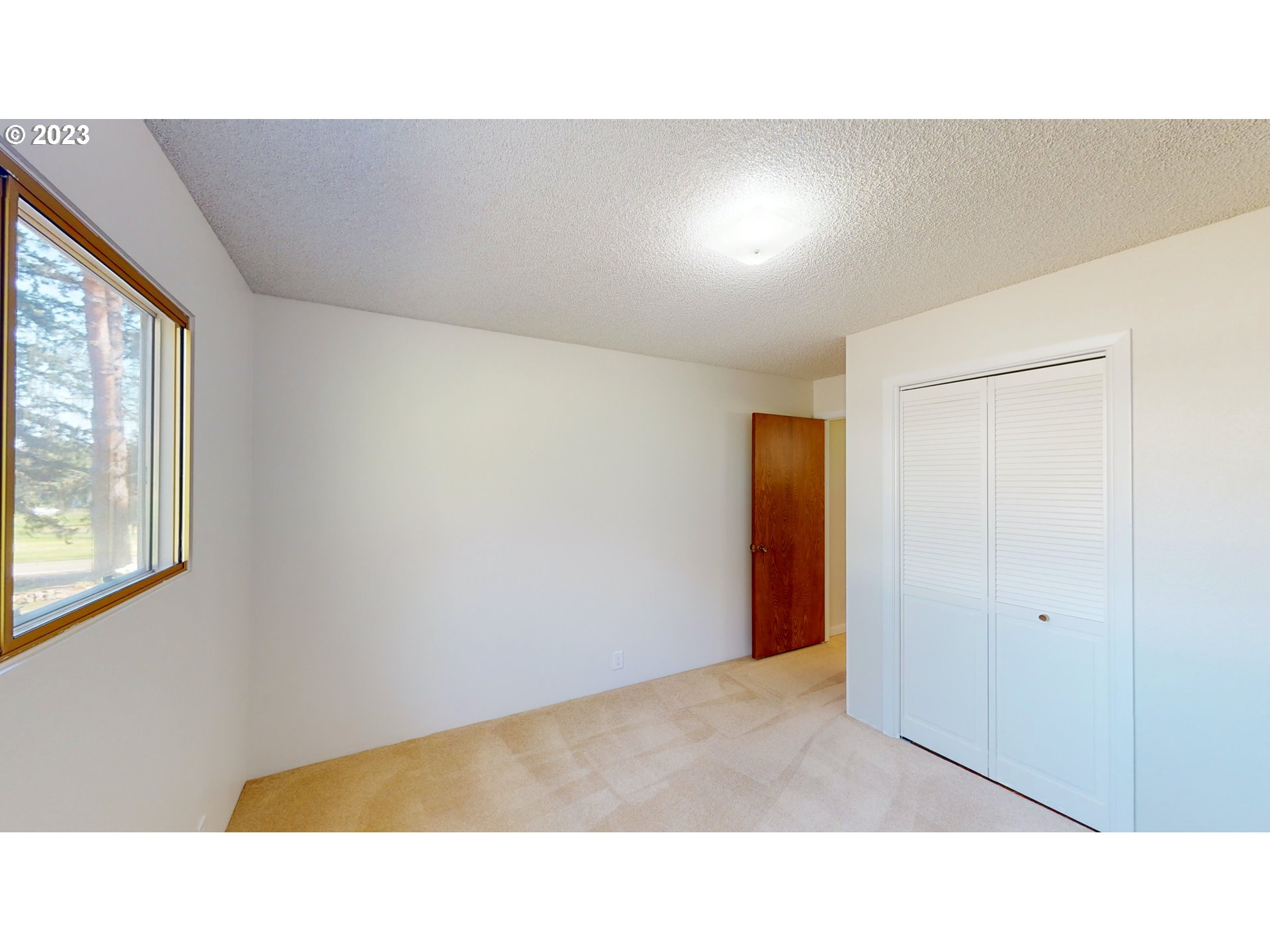 17248 North Bank Road Roseburg, OR 97470 - Photo 24 of 46 Gallery Image 24