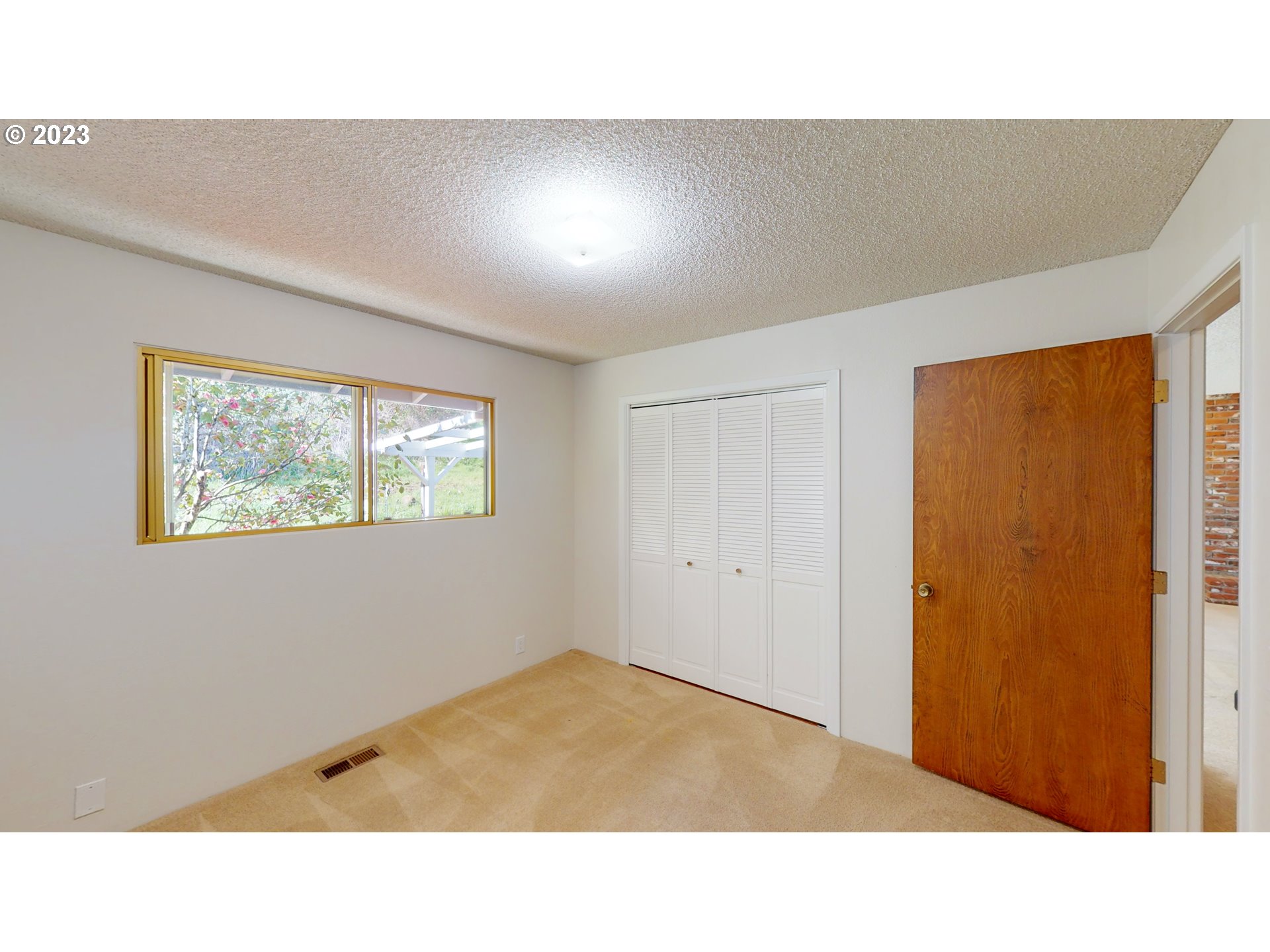 17248 North Bank Road Roseburg, OR 97470 - Photo 27 of 46 Gallery Image 27