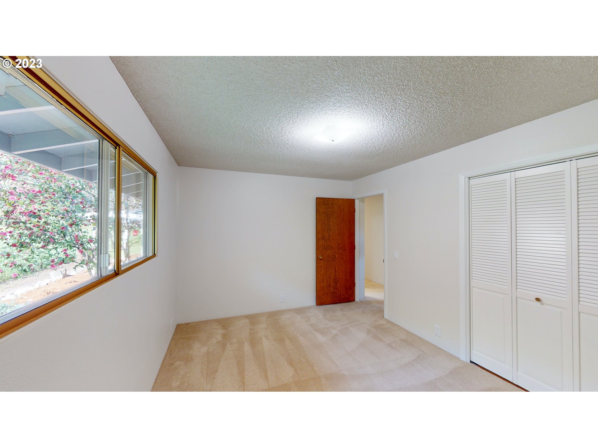 17248 North Bank Road Roseburg, OR 97470 - Photo 29 of 46 Gallery Image 29