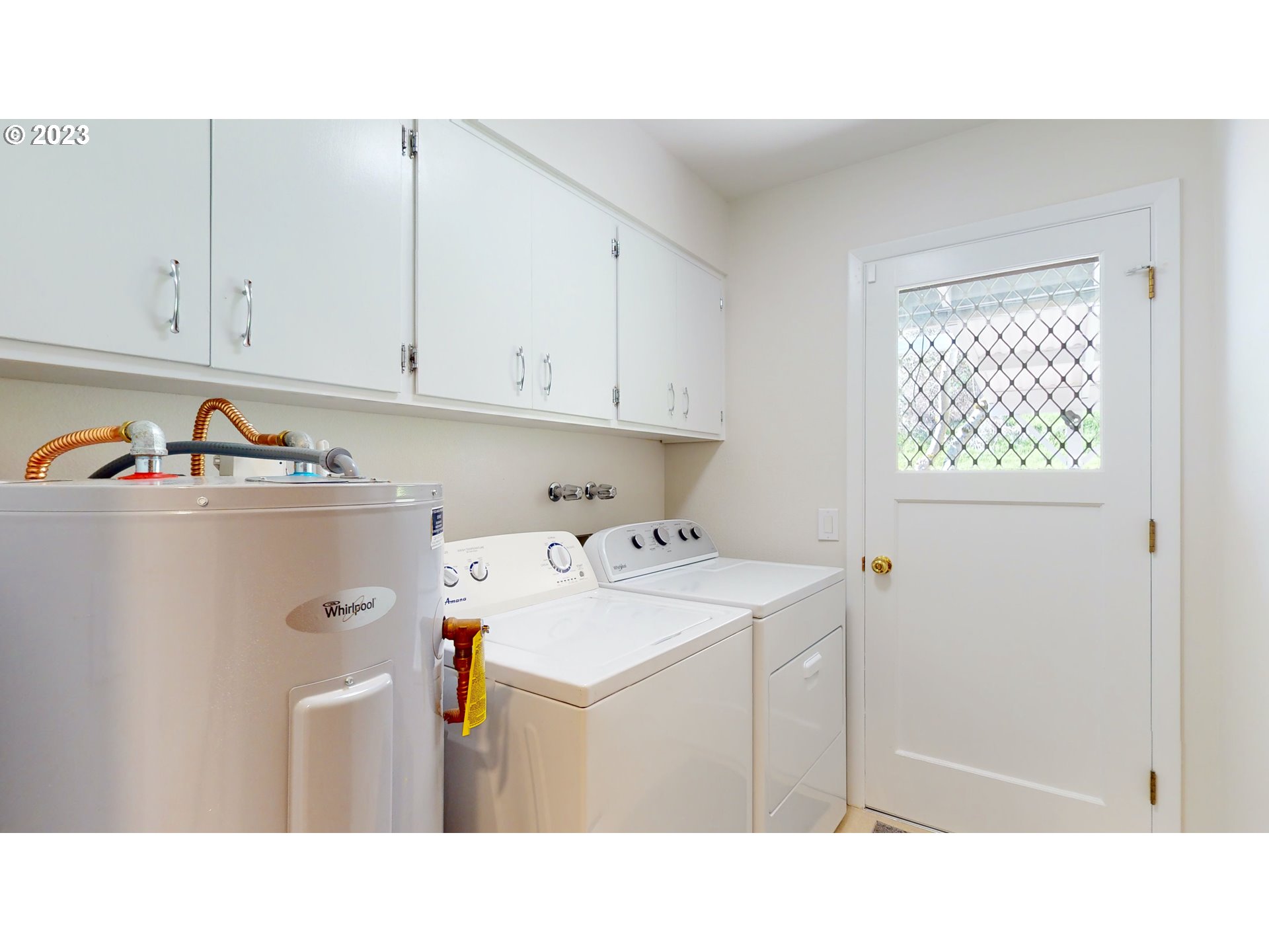 17248 North Bank Road Roseburg, OR 97470 - Photo 30 of 46 Gallery Image 30