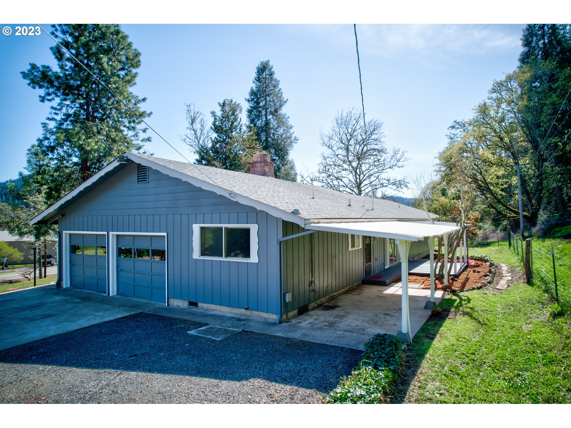 17248 North Bank Road Roseburg, OR 97470 - Photo 3 of 46 Gallery Image 3