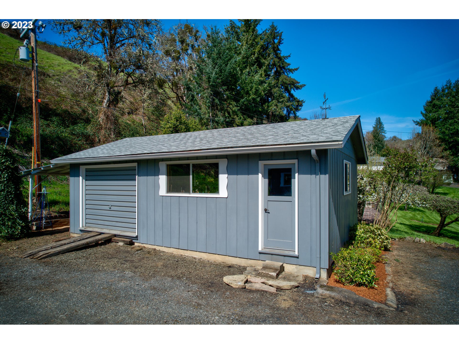 17248 North Bank Road Roseburg, OR 97470 - Photo 36 of 46 Gallery Image 36
