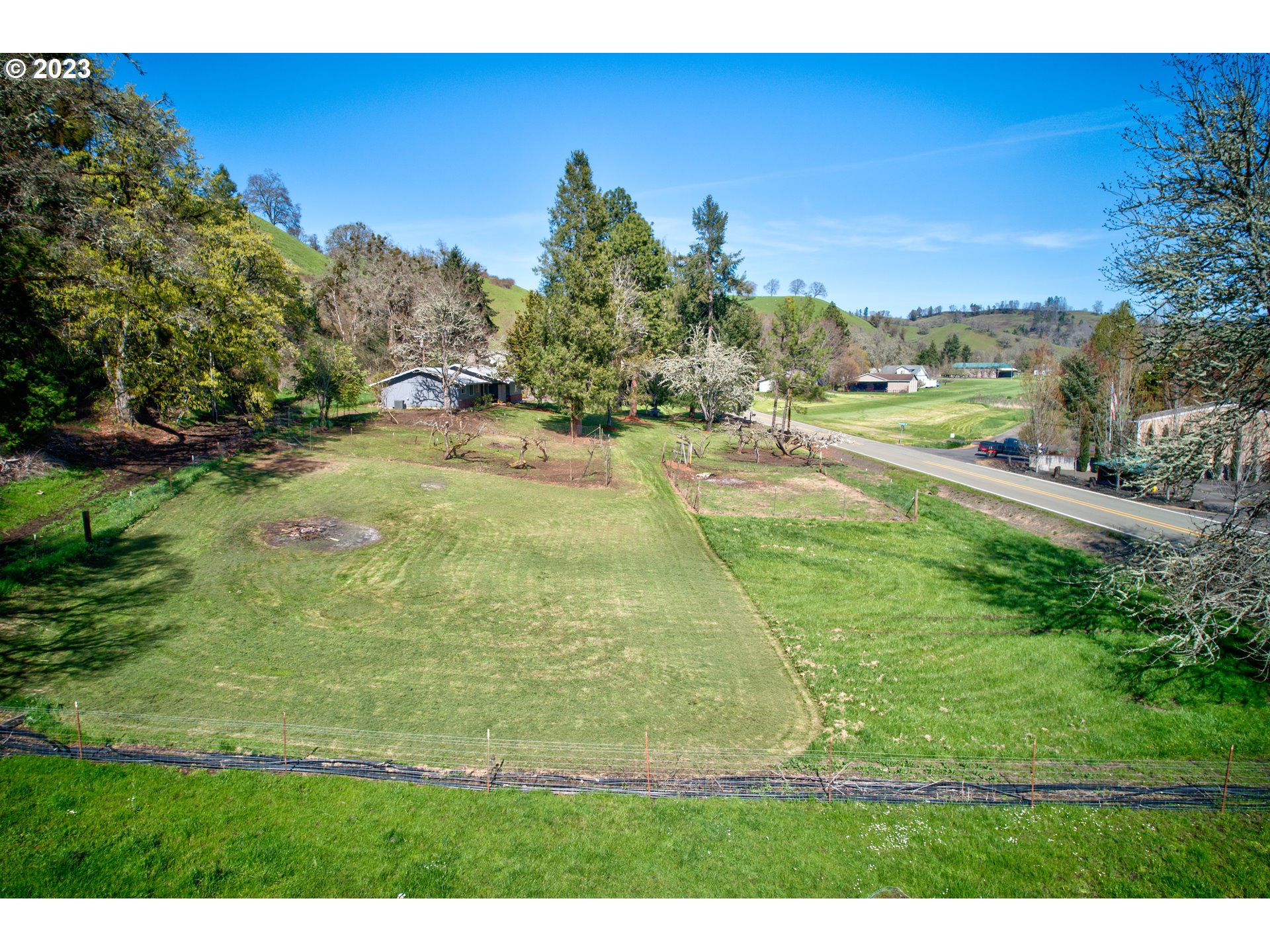 17248 North Bank Road Roseburg, OR 97470 - Photo 38 of 46 Gallery Image 38