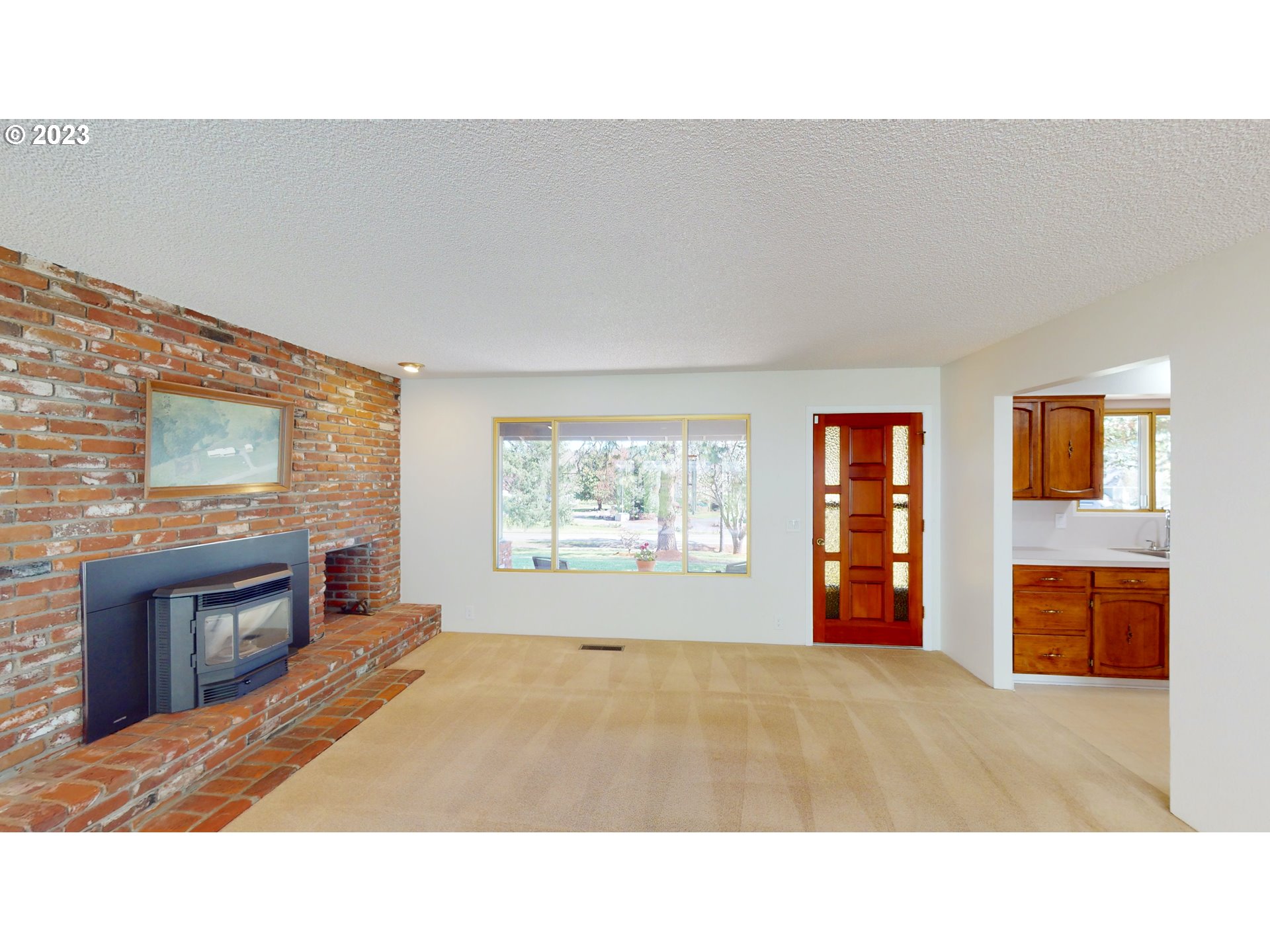 17248 North Bank Road Roseburg, OR 97470 - Photo 6 of 46 Gallery Image 6