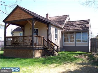 136 East Roland Road Brookhaven, PA 19015 - Photo 3 of 12 Exterior Back