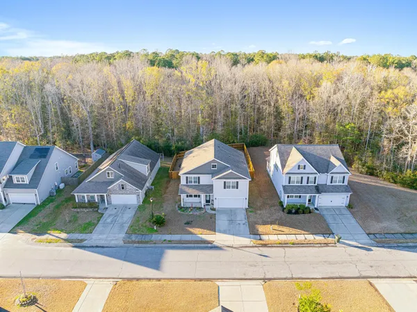 $425,000 | 154 Nolin Road, Moncks Corner, SC 29461