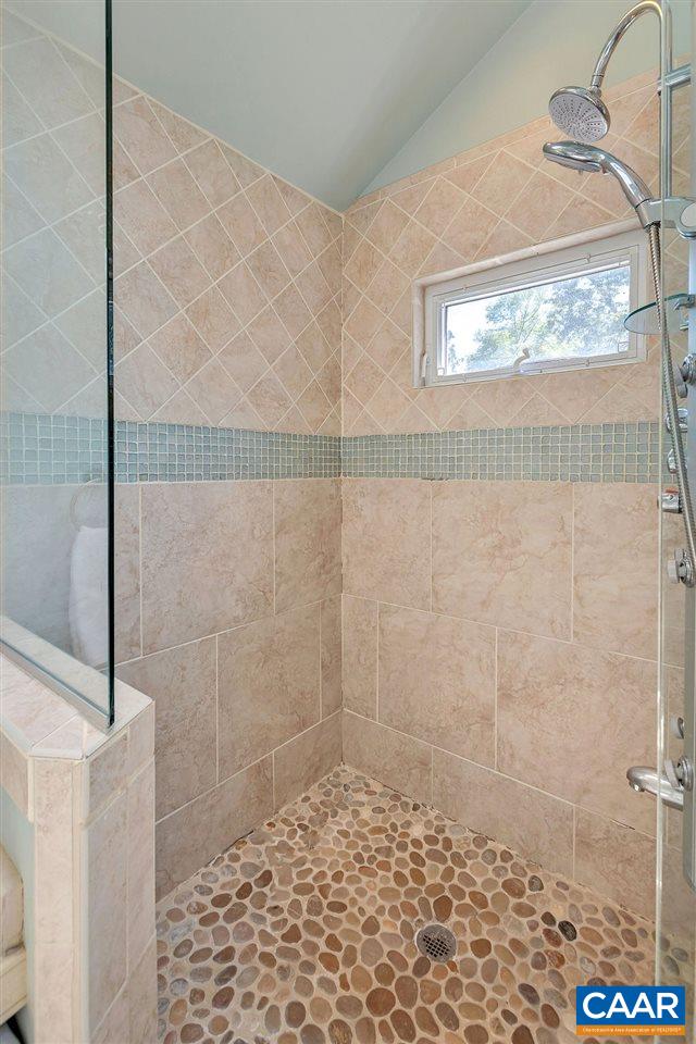 1618 Rugby Avenue Charlottesville, VA 22903 - Photo 17 of 42 Gallery Image 17
