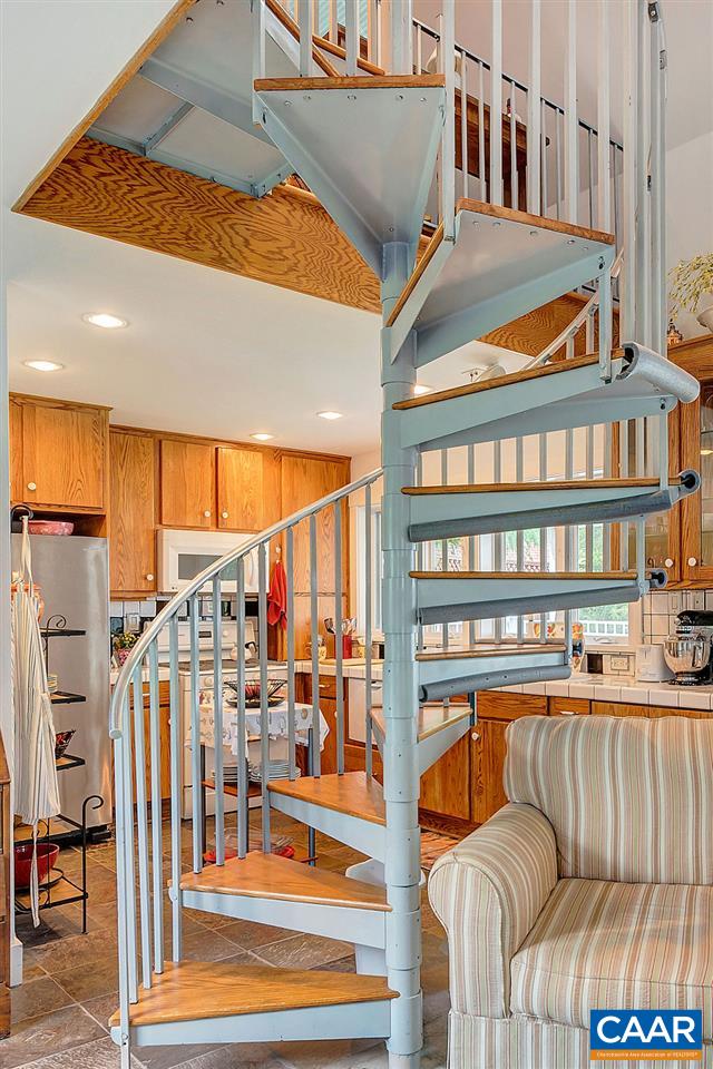 1618 Rugby Avenue Charlottesville, VA 22903 - Photo 32 of 42 Gallery Image 32