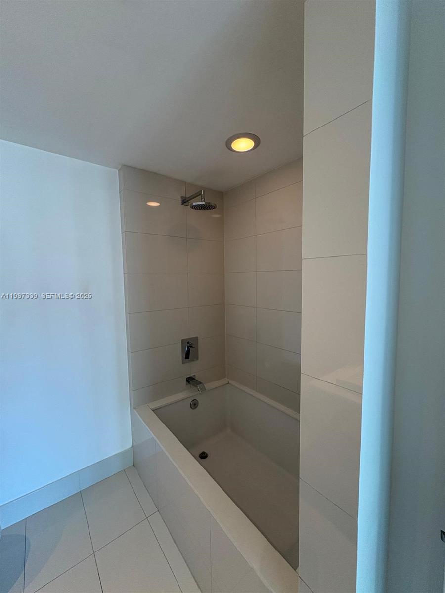 1300 South Miami Avenue, Unit 2911 Miami, FL 33130 - Photo 18 of 27