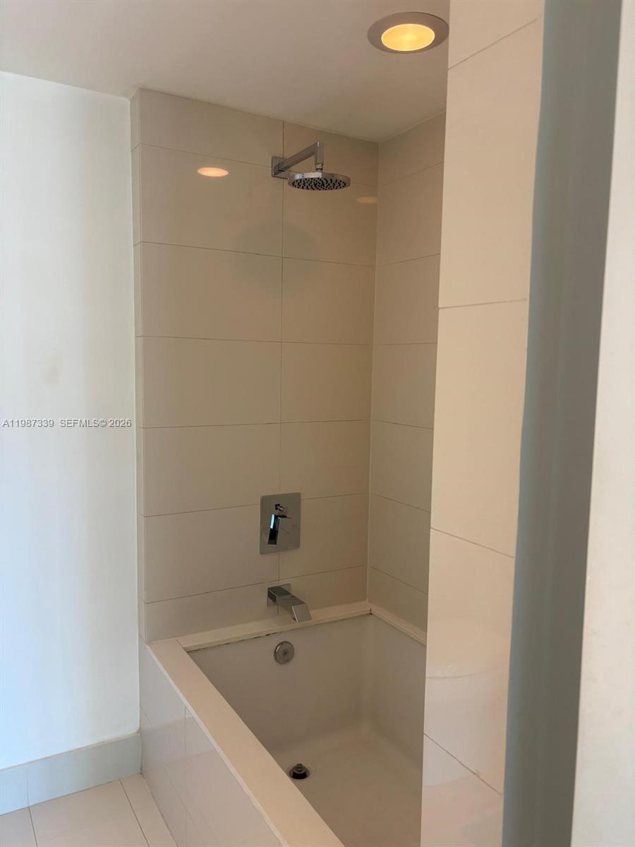 1300 South Miami Avenue, Unit 2911 Miami, FL 33130 - Photo 10 of 27