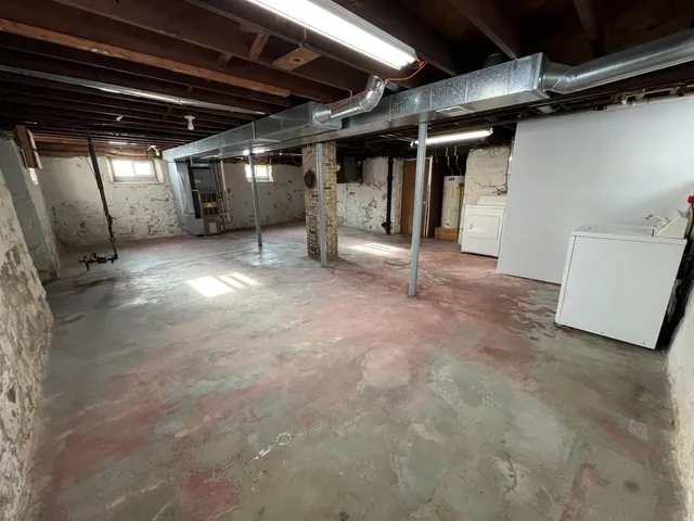 $150,000 | 3621 1st Avenue, Hibbing, MN 55746