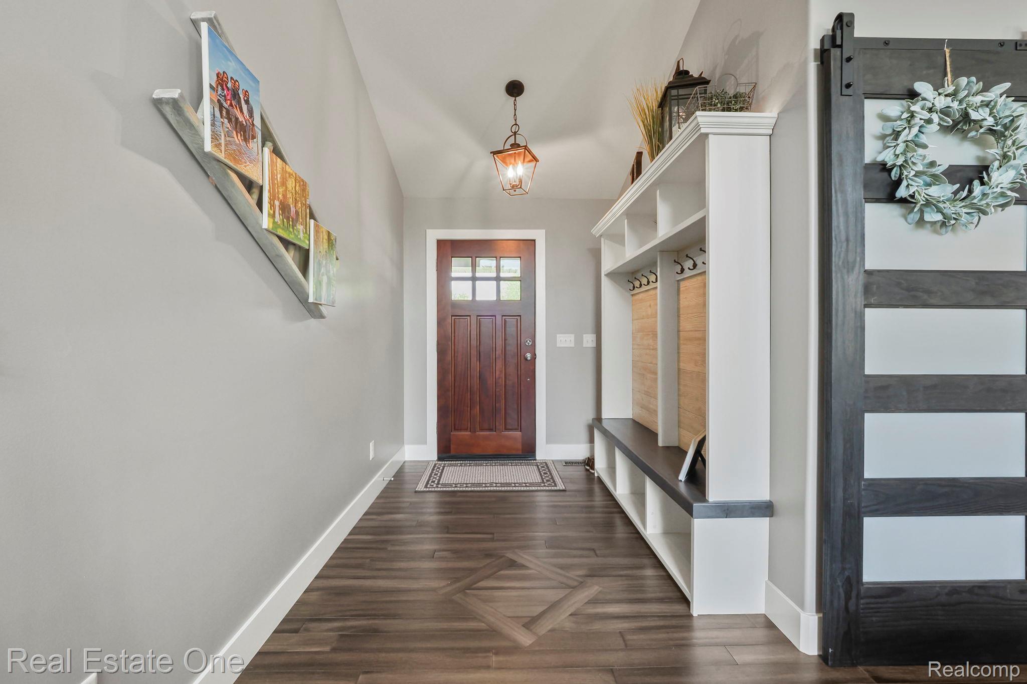 802 West Potter Road Traverse City, MI 49696 - Photo 17 of 83 23-web-or-mls-R1017667.JPG