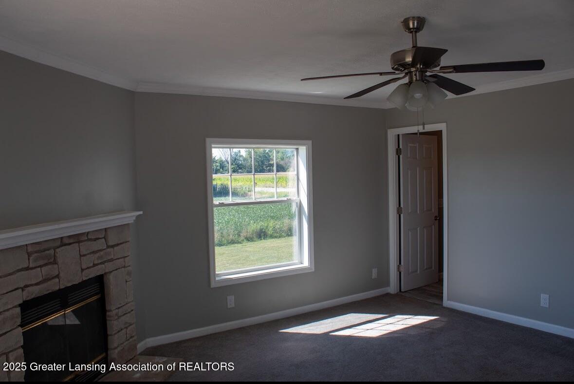 16395 Frandsche Road Chesaning, MI 48616 - Photo 4 of 19 Livingroom 2