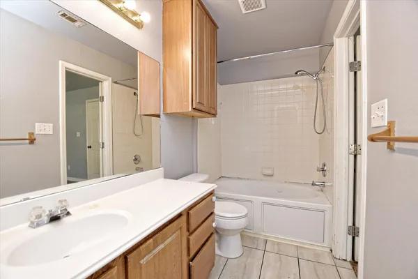 $1,900 | 804 Sable Trail Court, Round Rock, TX 78664