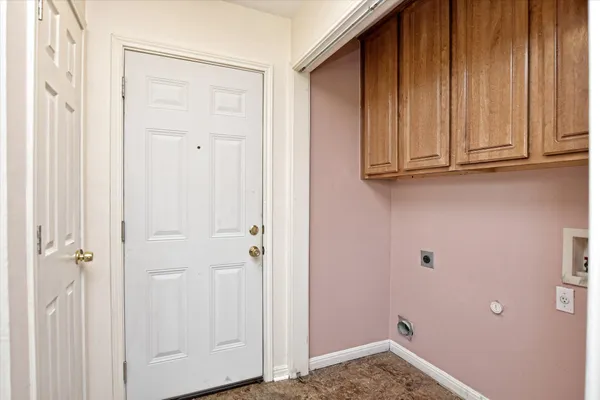 $1,900 | 804 Sable Trail Court, Round Rock, TX 78664