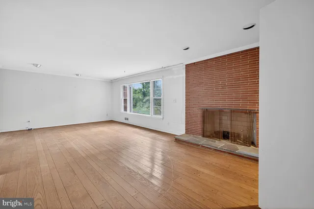 $1,300,000 | 2714 Washington Avenue, Chevy Chase, MD 20815