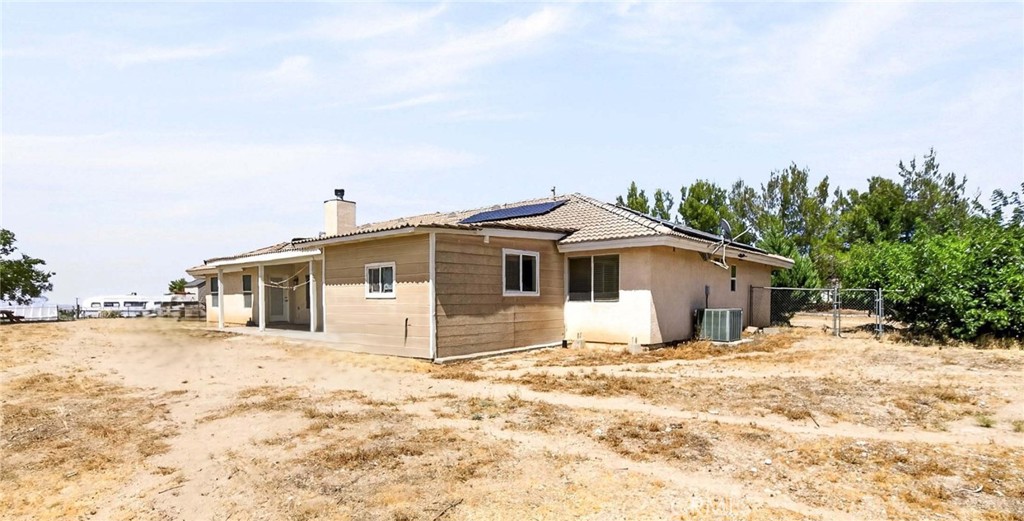 9562 Cambria Road Phelan, CA 92371 - Photo 44 of 55