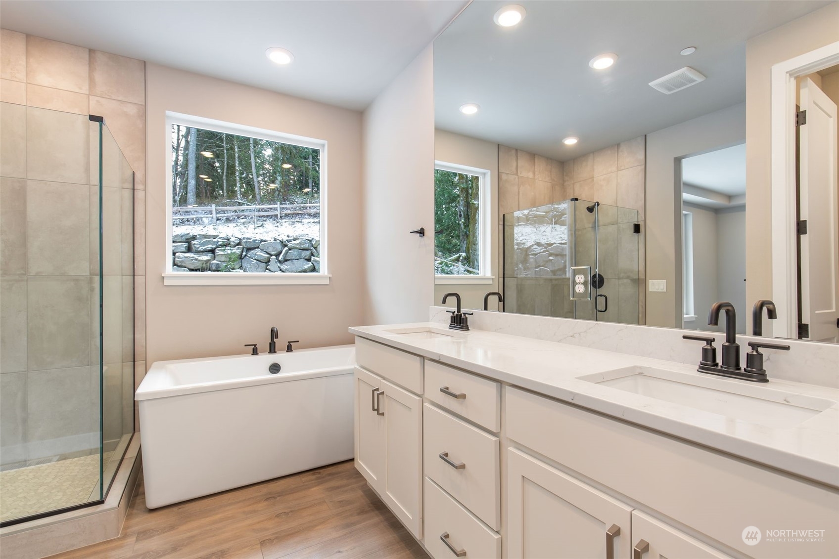 3713 Northeast 27th Place, Unit 13 Renton, WA 98059 - Photo 24 of 33 Gallery Image 24