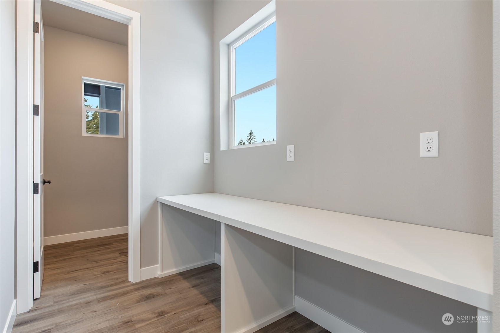 3713 Northeast 27th Place, Unit 13 Renton, WA 98059 - Photo 31 of 33 Gallery Image 31