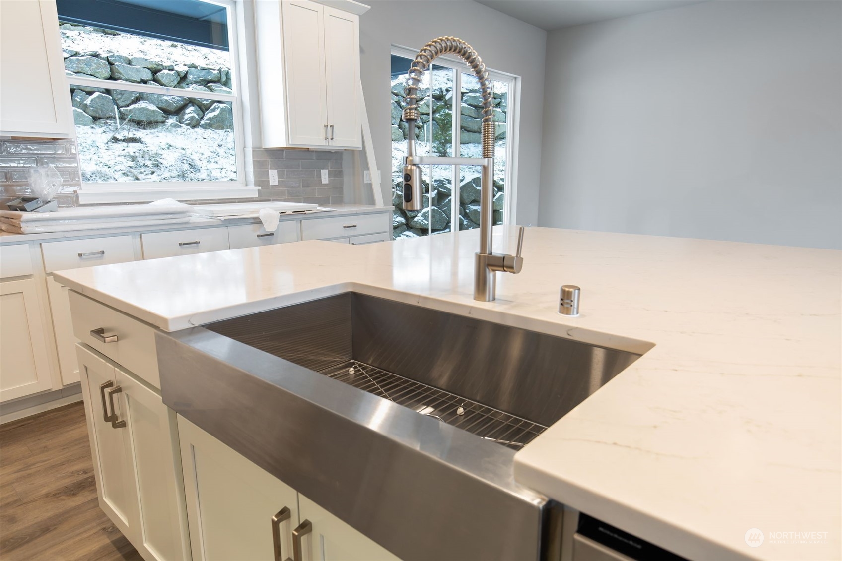3713 Northeast 27th Place, Unit 13 Renton, WA 98059 - Photo 6 of 33 Gallery Image 6