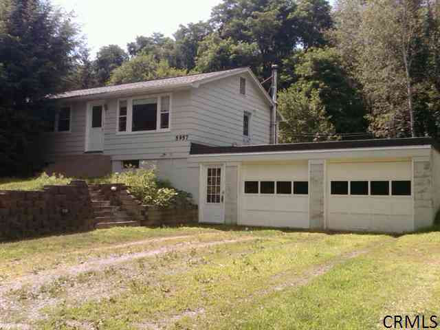 5957 Veeder Road Slingerlands, NY 12159 - Photo 1 of 5 Photo 1
