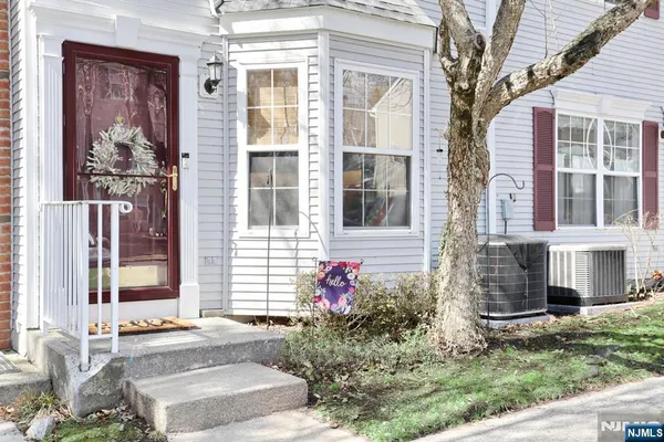 $3,400 | 2051 Charles Court, Mahwah, NJ 07430