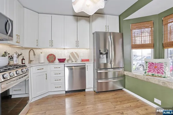 $3,400 | 2051 Charles Court, Mahwah, NJ 07430