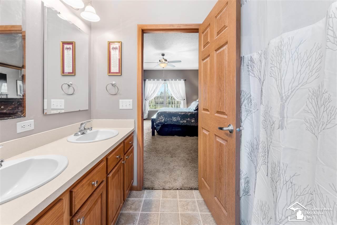 3995 North Custer Road Monroe, MI 48162 - Photo 15 of 50