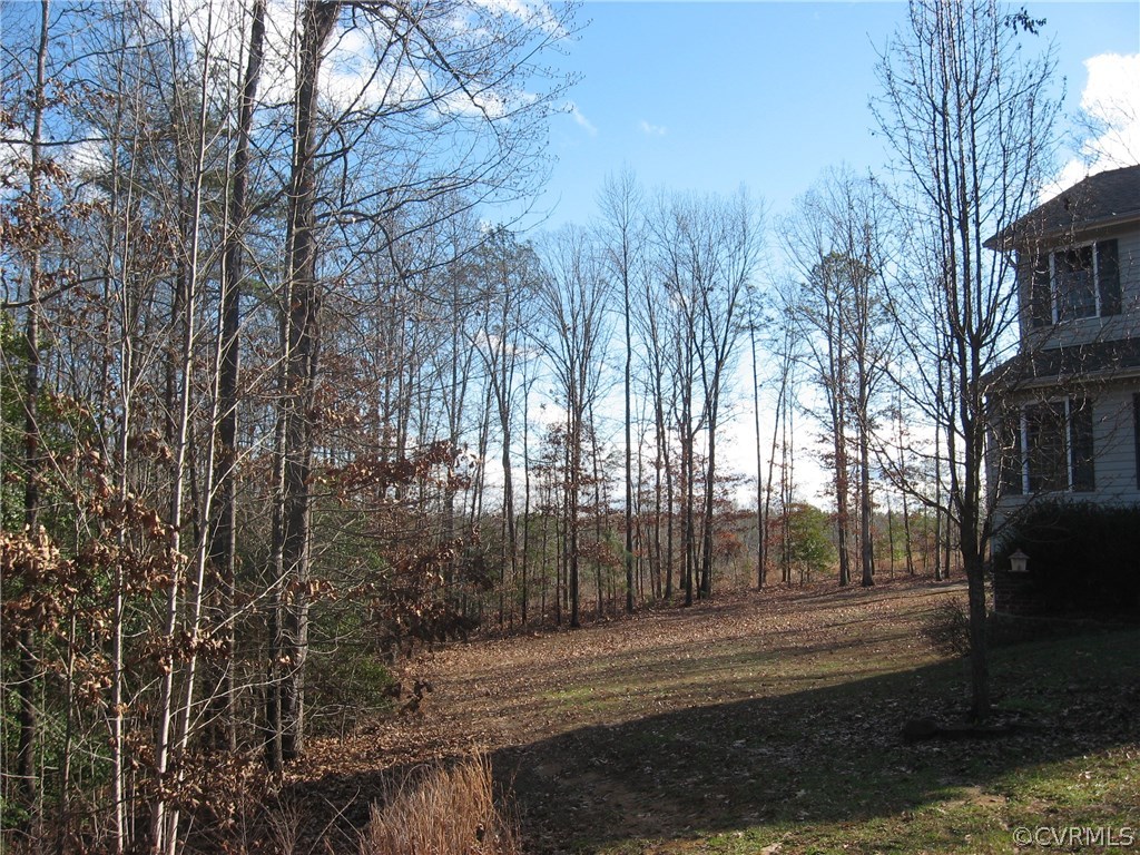17222 Oak Ridge Lane Ruther Glen, VA 22546 - Photo 6 of 24 Gallery Image 6