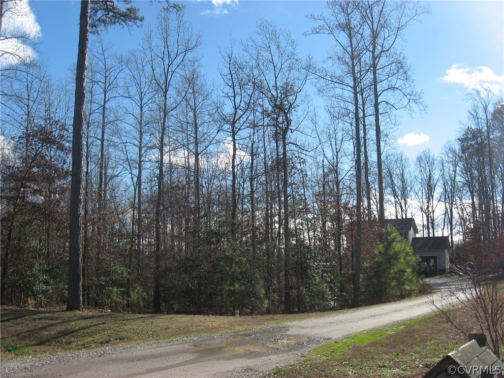 17222 Oak Ridge Lane Ruther Glen, VA 22546 - Photo 7 of 24 Gallery Image 7
