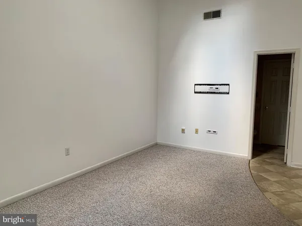 $975 | 29 Cambridge Lane, Chambersburg, PA 17201