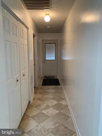 $975 | 29 Cambridge Lane, Chambersburg, PA 17201