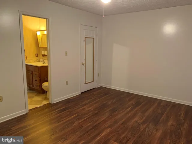 $975 | 29 Cambridge Lane, Chambersburg, PA 17201