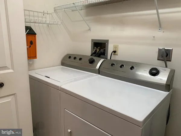 $975 | 29 Cambridge Lane, Chambersburg, PA 17201