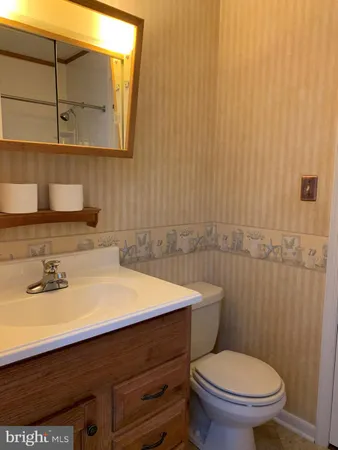 $975 | 29 Cambridge Lane, Chambersburg, PA 17201