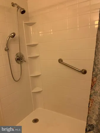 $975 | 29 Cambridge Lane, Chambersburg, PA 17201