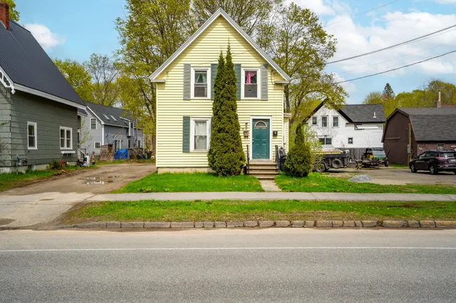 $299,000 | 192 Wilson Street, Brewer, ME 04412