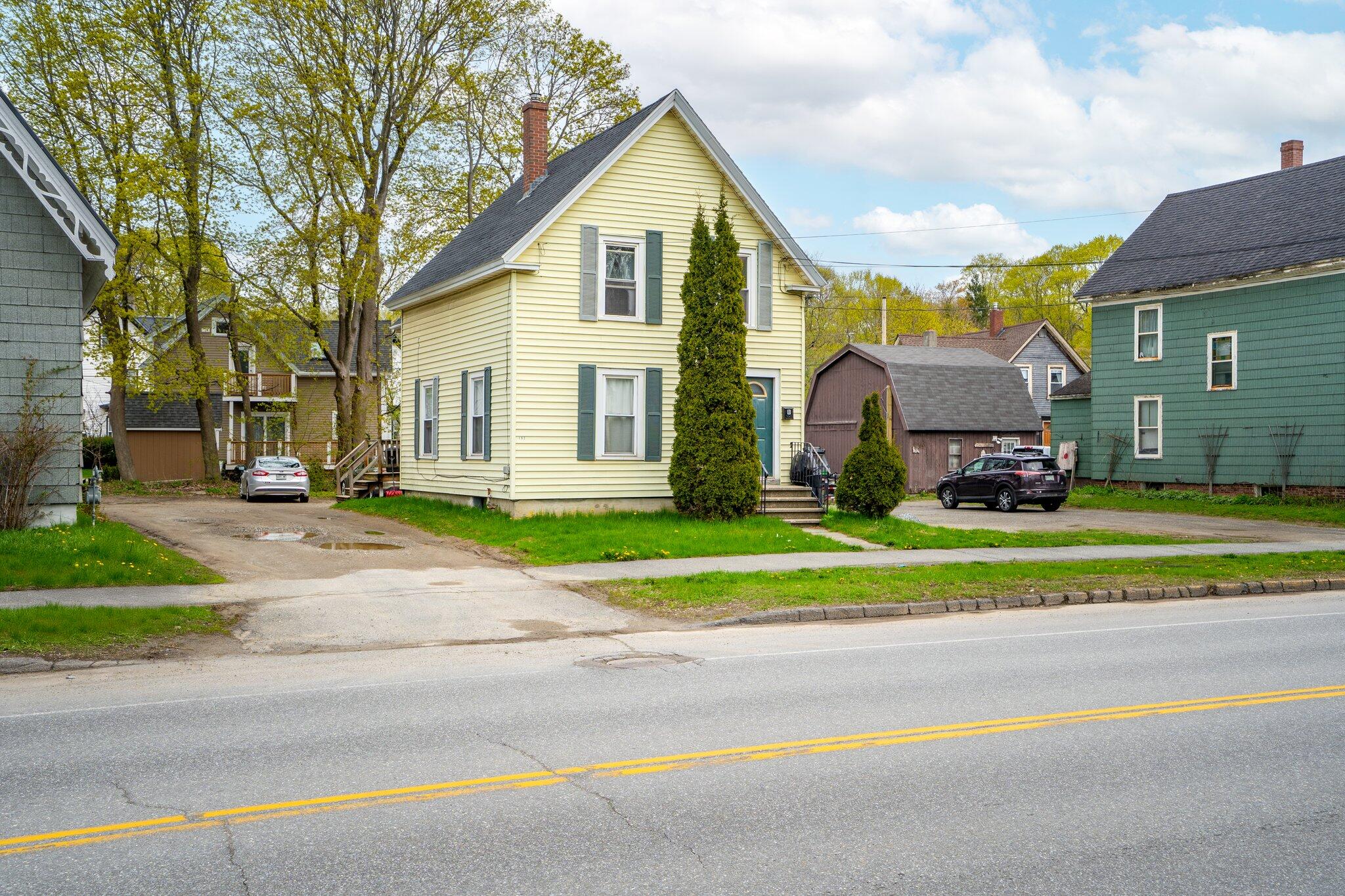 192 Wilson Street Brewer, ME 04412 - Photo 3 of 27 3-web-or-mls-DSC03091
