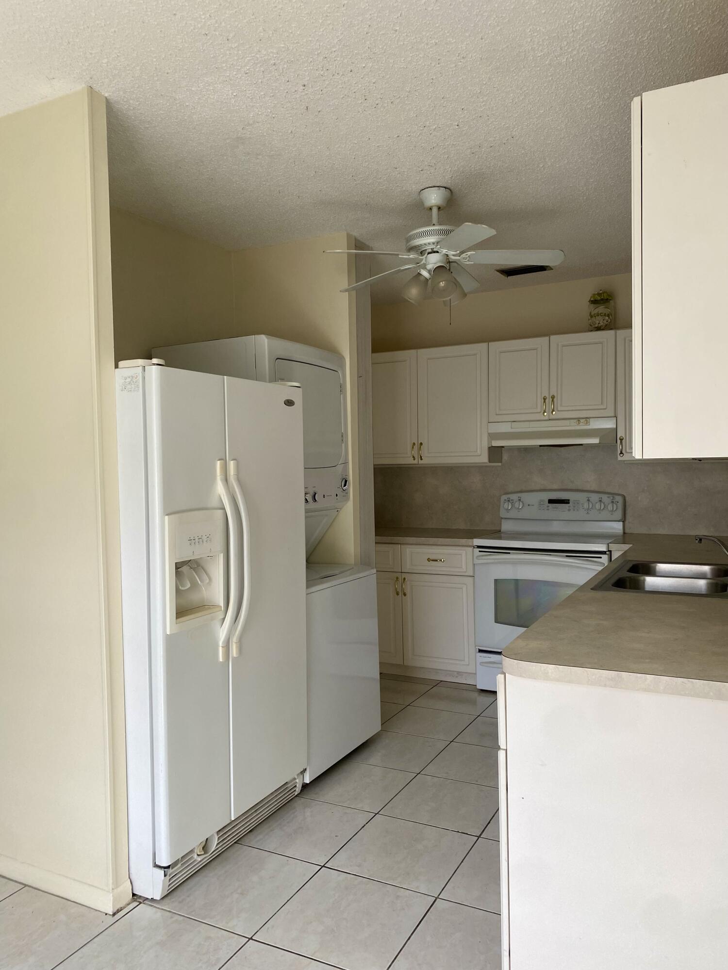 8665 Chevy Chase Drive, Unit 113 Boca Raton, FL 33433 - Photo 14 of 42 IMG_4833