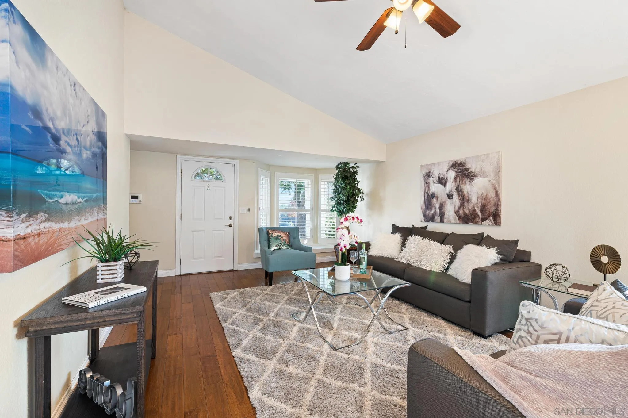 3002 Highlands Way Spring Valley, CA 91977 - Photo 4 of 21 a living room with furniture and a large window
