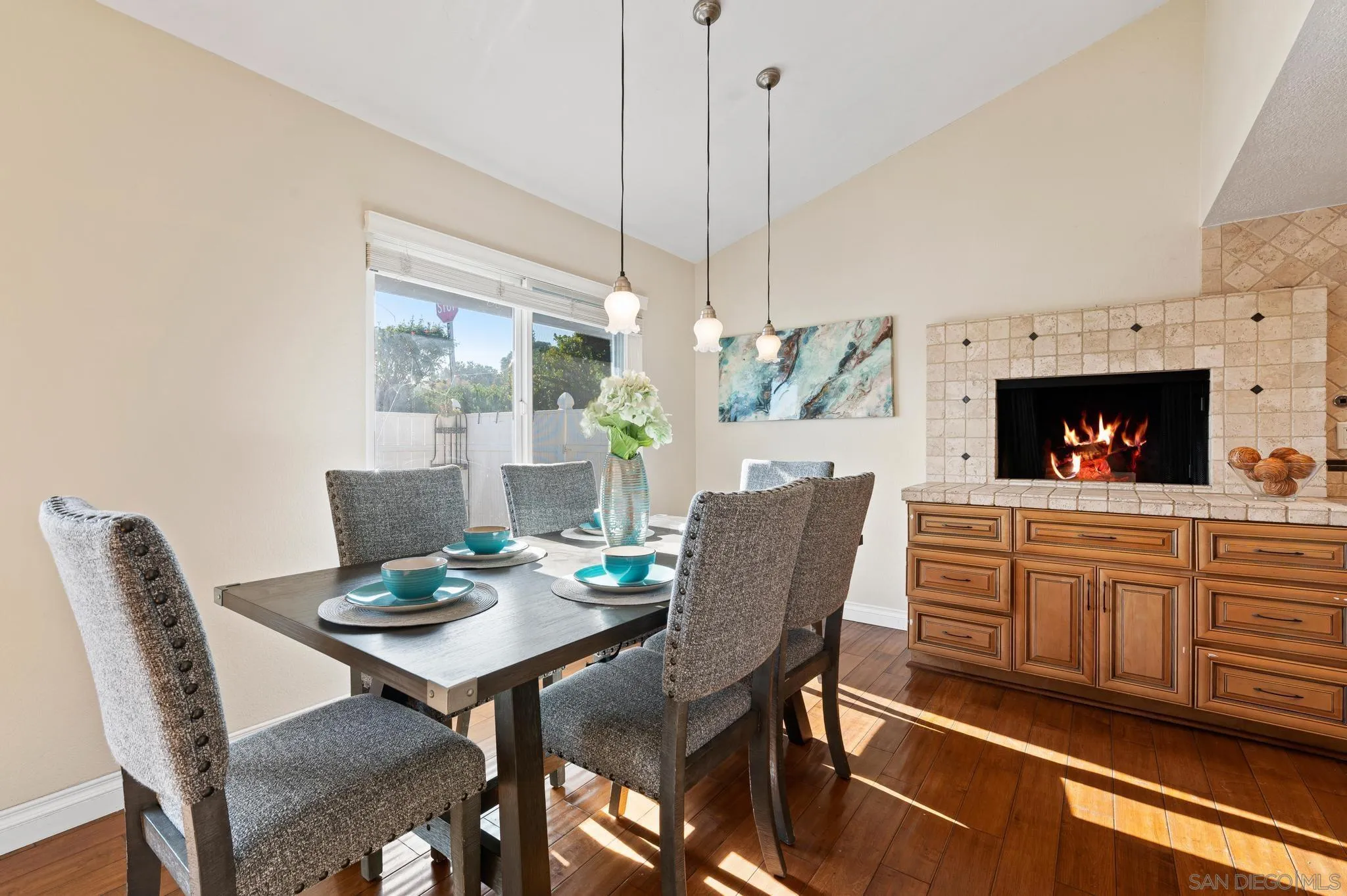 3002 Highlands Way Spring Valley, CA 91977 - Photo 6 of 21 a dining room with furniture and window