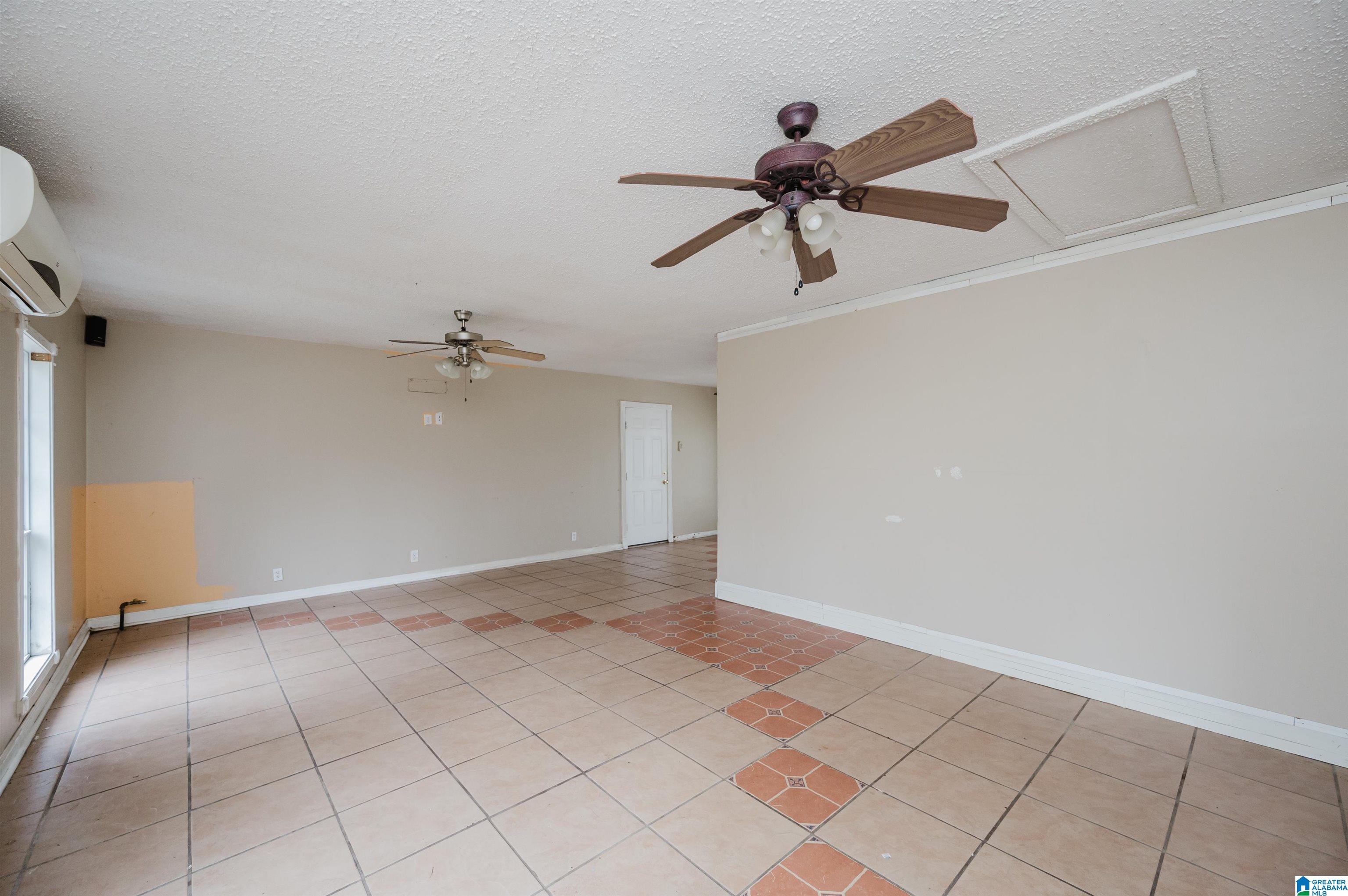 8133 Vanderver Road Quinton, AL 35130 - Photo 4 of 31