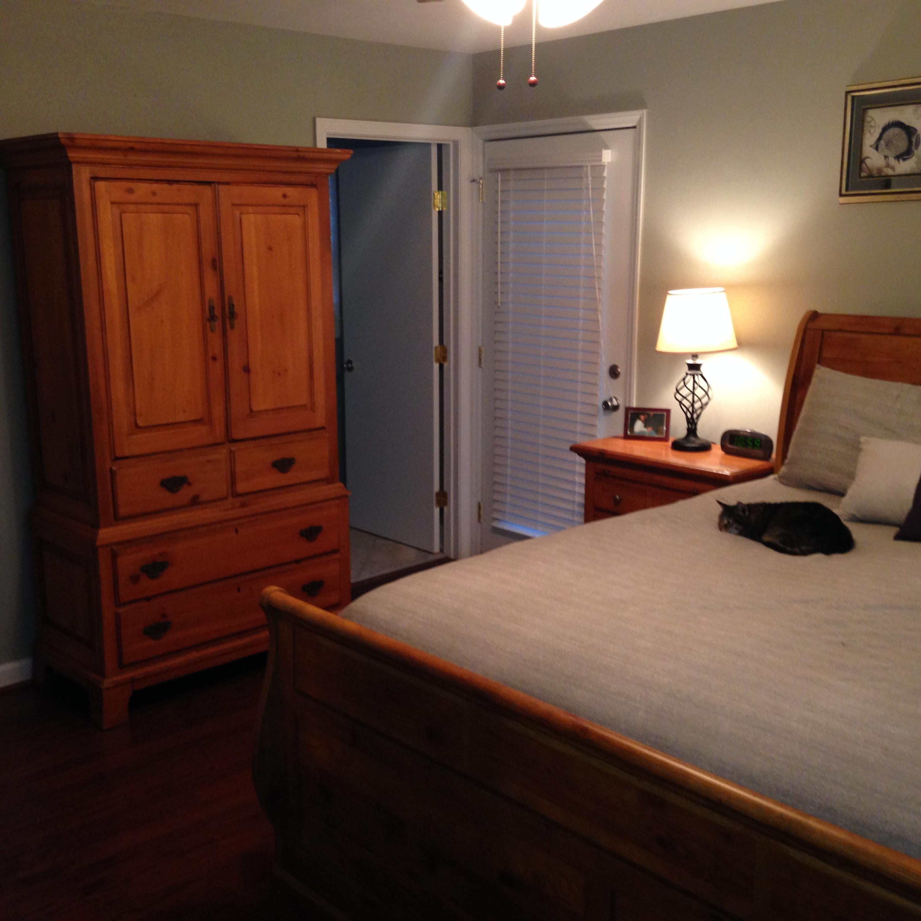2205 Ridge Road Roanoke, VA 24014 - Photo 48 of 62 a bedroom with a bed and a dresser