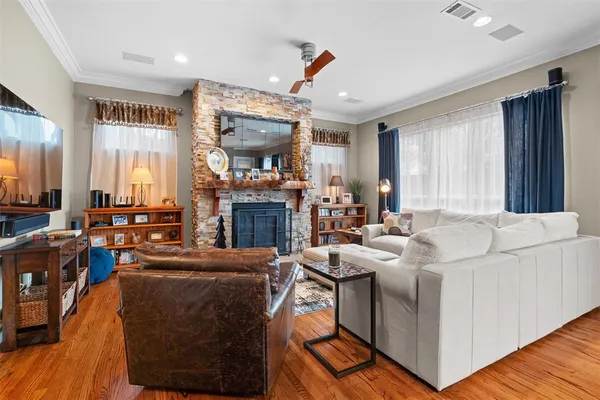 $849,999 | 4931 Milam Street, Dallas, TX 75206