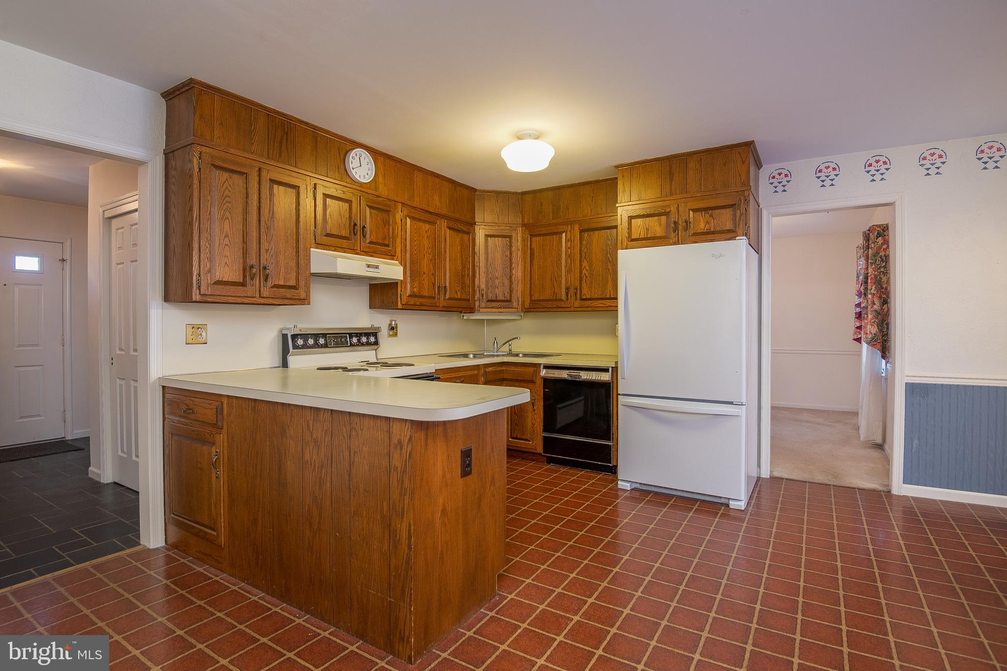 835 Broadcasting Road Reading, PA 19610 - Photo 14 of 39 Gallery Image 14