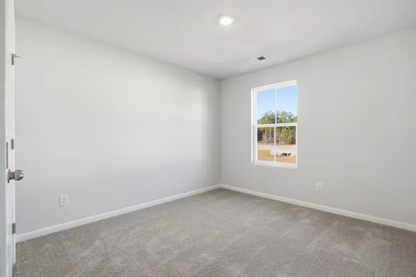 $2,400 | 402 Tiliwa Street, Summerville, SC 29486