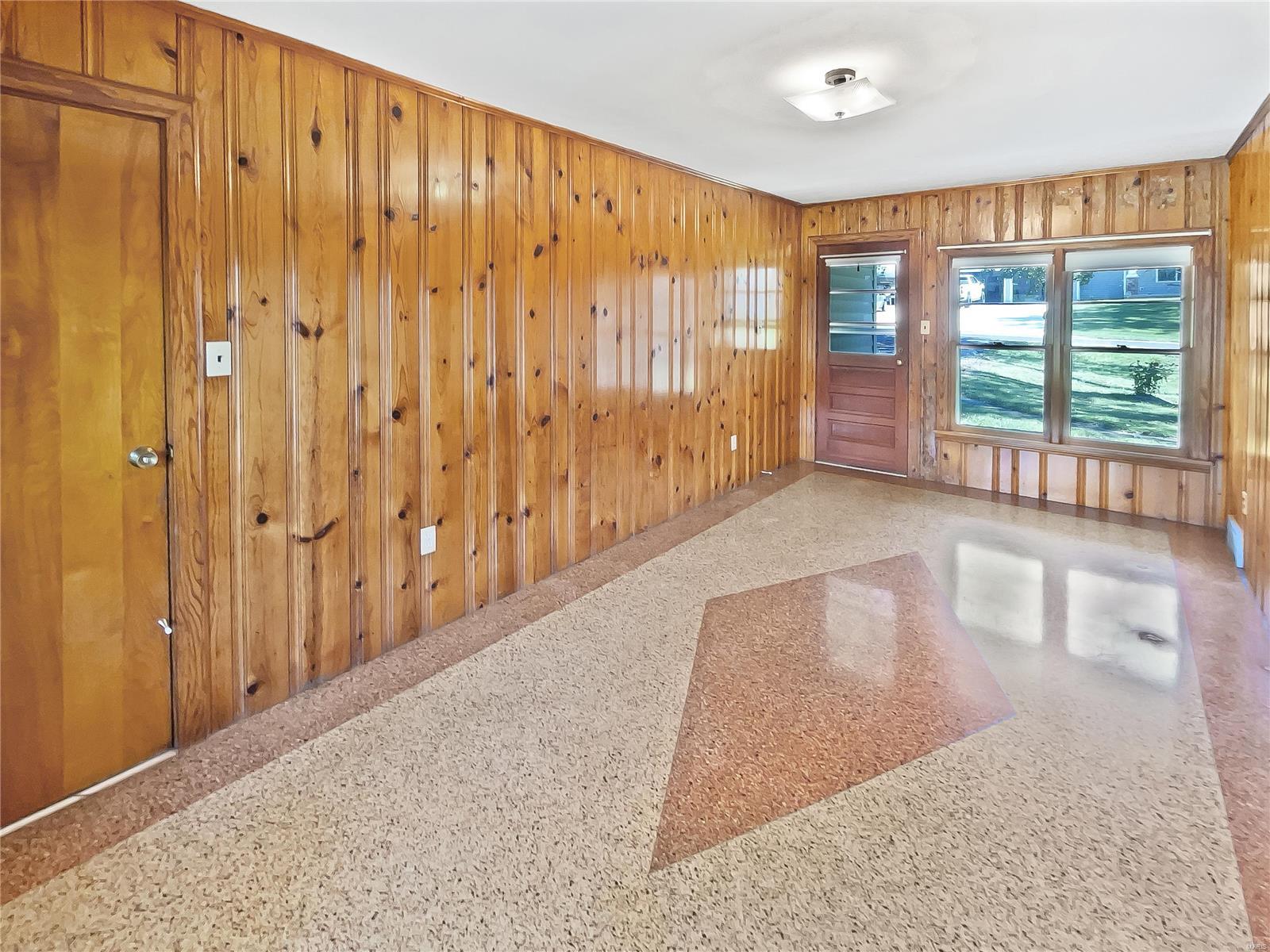 5617 Heintz Road St. Louis, MO 63129 - Photo 17 of 19 Gallery Image 17