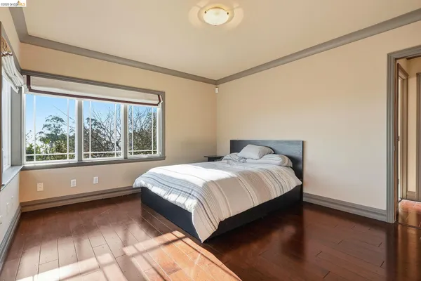 $2,299,000 | 107 Dolphine Avenue, El Granada, CA 94019